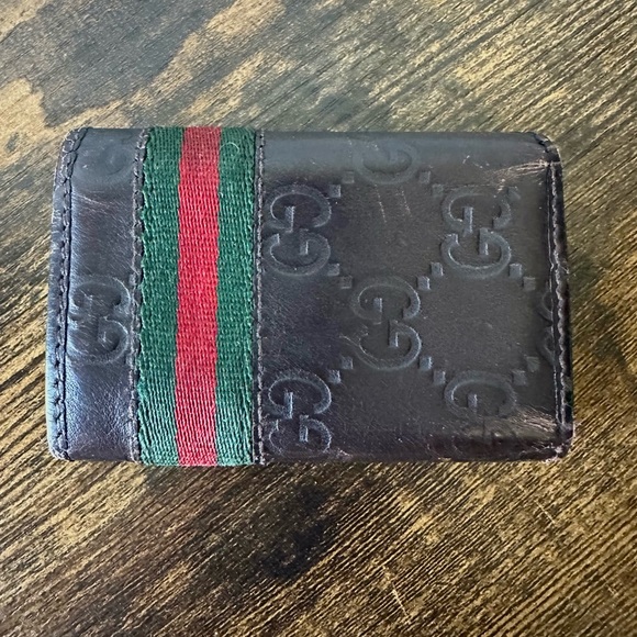 Gucci Key Wallet - Picture 2 of 6